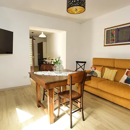 Casa Di Nonna Rosa E Nonno Ciccito Apartment