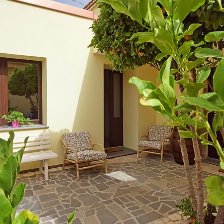 Casa Di Nonna Rosa E Nonno Ciccito