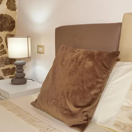 Casa Di Nonna Rosa E Nonno Ciccito Masullas